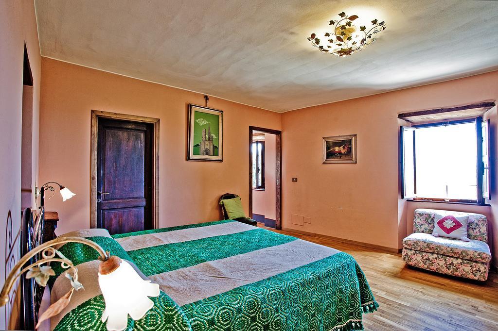 Agriturismo Terra Di Michelangelo Caprese Michelangelo Exteriér fotografie